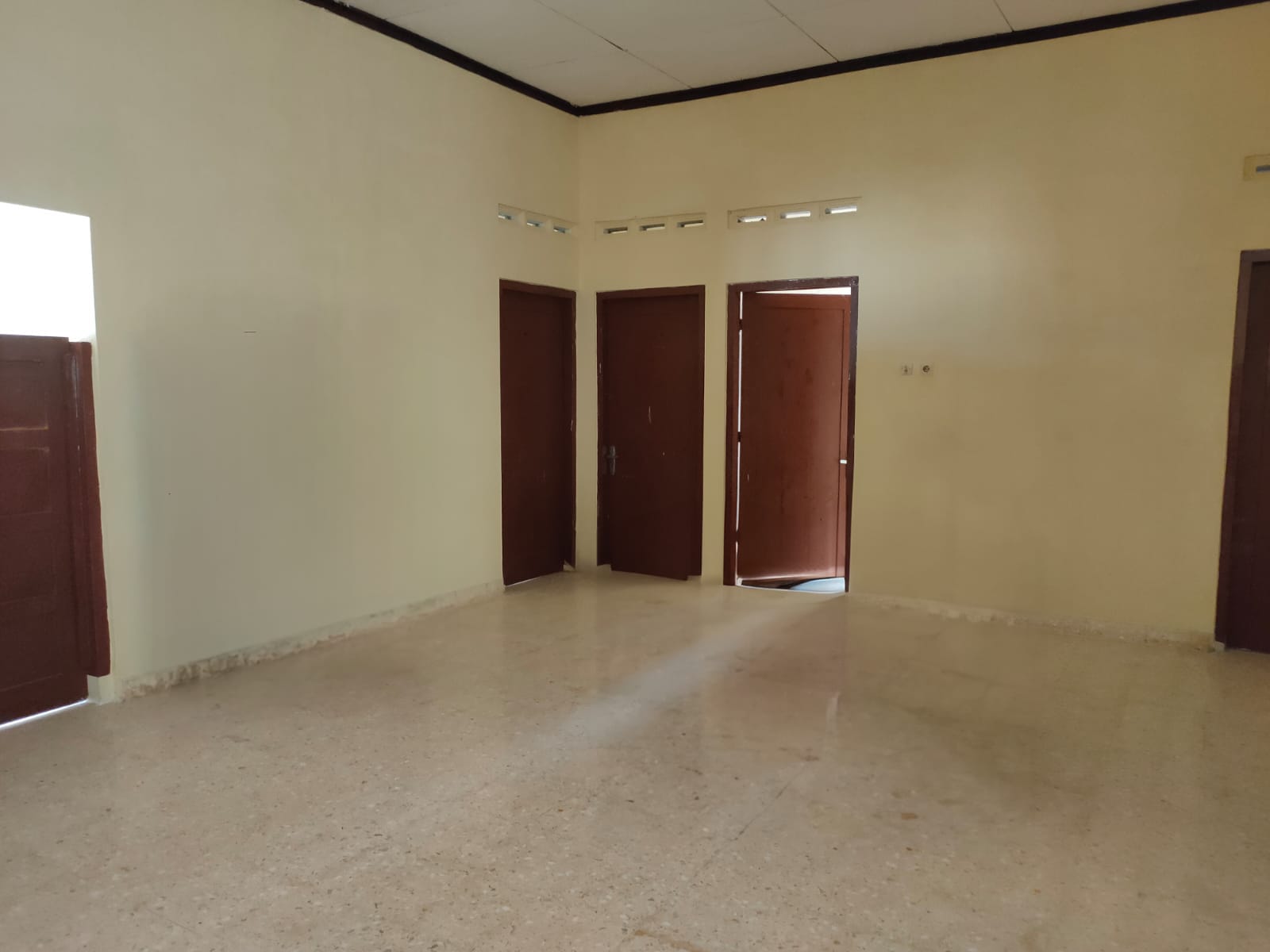 Sewa Rumah 7 KT, Parkiran Luas di Jl Pandean Sari 1, Condong Catur, Sleman photo 8